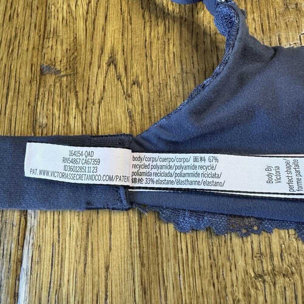 Victoria's Secret Body By Victoria Perfect Shape Push Up Lace Underwire Bra 32D - Picture 4 of 5